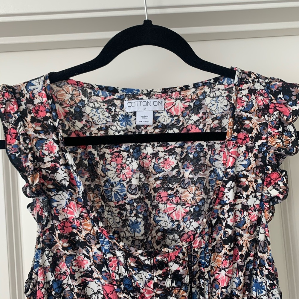 Dress - Picture 2 of 4